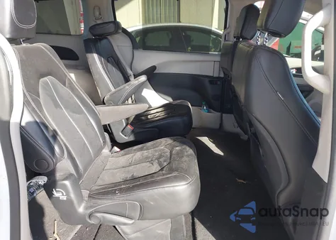 2022 Chrysler Pacifica Touring L z USA, uszkodzony, nr VIN 2C4RC1BG7NR170982